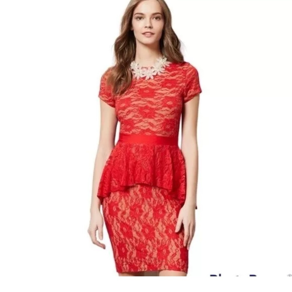 Marc Bouwer form fitting red lace peplum style dress size 8